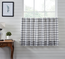 Load image into Gallery viewer, Sawyer Mill Black Plaid Tier Set of 2 L36xW36