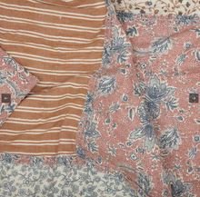 Load image into Gallery viewer, Kaila Luxury King Quilt 120Wx105Li