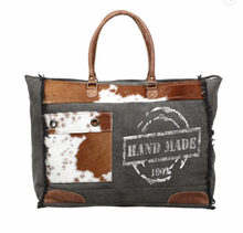 Load image into Gallery viewer, 100% Handmade Print Weekender Bag