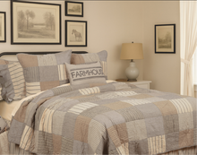 Load image into Gallery viewer, Sawyer Mill Charcoal Luxury King Quilt 120Wx105L