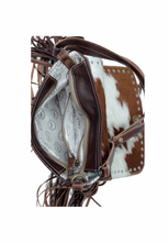 Load image into Gallery viewer, Carved Blossoms Leather & Hairon Bag