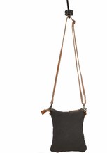Load image into Gallery viewer, Vuierra Rivet Small &amp; Crossbody Bag
